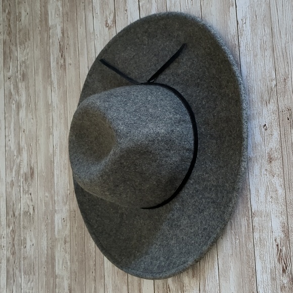 Free People Wool Wide Brim Fedora Hat Black Trim OS - Picture 3 of 14